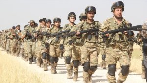 Suriye Milli Ordusu askeri tatbikatlarına hız verdi