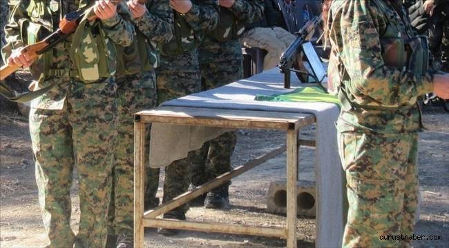 Terör örgütü YPG/PKK, çocukları savaşçı olarak kullanmaya devam ediyor