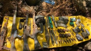 Tunceli'de teröristlere ait silah ve çok sayıda mühimmat ele geçirildi