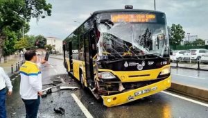 Üsküdar'da İETT otobüsünün karıştığı kazada 1 kişi yaralandı 