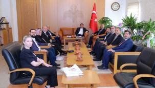 Vali Çiçek'e Türk Kızılay'dan ziyaret