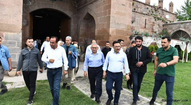 Vali Çiçek ve Başkan Büyükkılıç İncesu’yu ziyaret etti