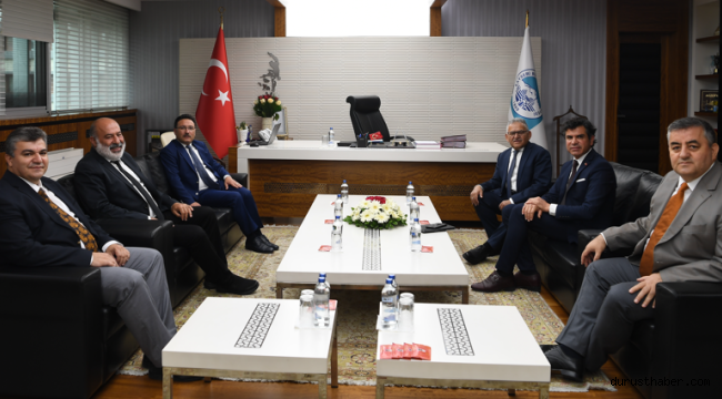 Vali Çiçek'ten Büyükkılıç'a çalışma ziyareti