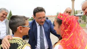 Vali Gökmen Çiçek Pınarbaşı ve Sarız ilçelerini ziyaret etti