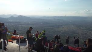 Yamaç Paraşütü Pilotu Şimşek: 