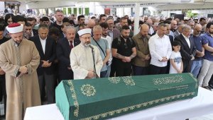 Yazar ve şair Mevlana İdris Zengin son yolculuğuna uğurlandı