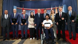 YÖK 'engelsiz üniversite'leri ödüllendirdi