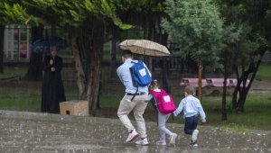 Yurt genelinde yarın ve cuma günü 'bahar yağışları' devam edecek