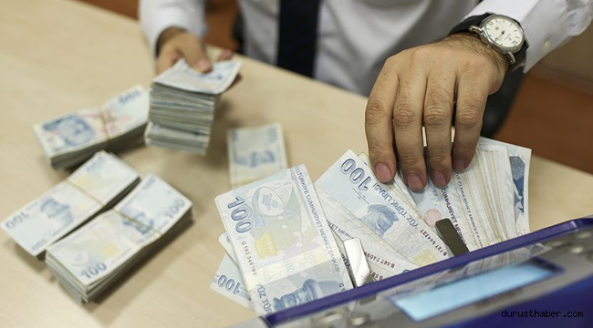 Zor günler geçiren emeklilere nefes aldıracak gelişme! Kurban Bayramı ikramiyesinde miktar belli oldu