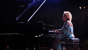 19. Uluslararası Gümüşlük Müzik Festivali'nde piyanist Gülsin Onay konser verdi
