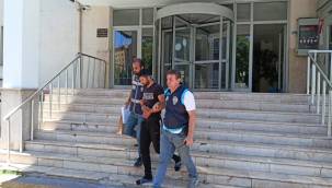 300 bin lira değerinde hırsızlık yapan kişiye gözaltı 