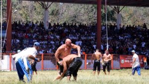 661. Tarihi Kırkpınar Yağlı Güreşleri'nde yarı finalistler belli oldu