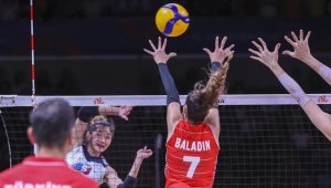A Milli Kadın Voleybol Takımı, 2022 FIVB Milletler Ligi'nde yarı finale yükseldi