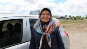 Afyonkarahisarlı Gülsüm, arkadaşlarına inat 69 yaşında ehliyet aldı