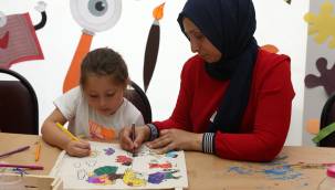 Anne çocuk el ele KO-MEK’te