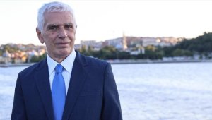 Ayakta alkışlanan Carmen'de İtalyan yönetmen ile Kamboçyalı dramaturg görev yaptı