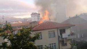 Aydınlıkevler’de yangın