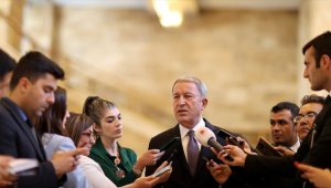 Bakan Akar: "Tahıl koridoru"nda olumlu sonuç almak için elimizden gelen gayreti gösteriyoruz