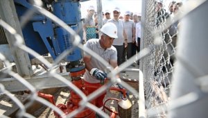 Bakan Fatih Dönmez, Adana'da yeni petrol keşiflerine işaret etti