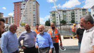 Başkan Çolakbayrakdar: '' Mahallelerimiz, örnek ve marka yatırımlarla gelişip, büyüyor.''