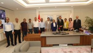 Başkan Şahin'den Belediye İşçilerine Kurban Bayramı Müjdesi 