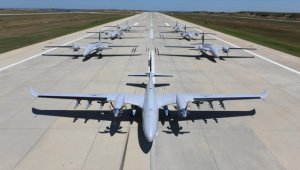 Bayraktar AKINCI filosu bir arada görüntülendi