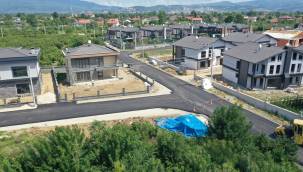 Bayram tatilinde asfalt mesaisi 