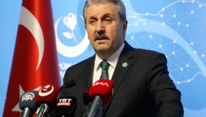 BBP Genel Başkanı Destici, Kayseri'de Birlik ve Beraberlik Şenliği'nde konuştu