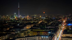 Berlin'de enerji tasarrufu için 200 yapı gece ışıklandırılmayacak