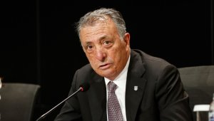 Beşiktaş Kulübü Başkanı Çebi: Mali disiplinimizden ve yarışmacı karakterimizden taviz vermeden kadromuzu oluşturuyoruz