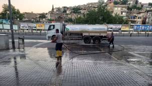 Büyükşehir Ekipleri Bayramda da Sahada