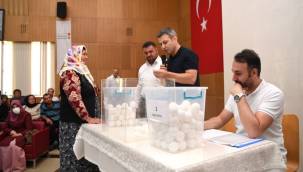 Büyükşehir’in Sosyal Konut Projesiyle İlk Kez Ev Sahibi Oldular