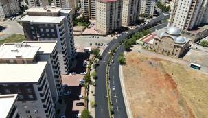 Büyükşehir, Onikişubat’ta Bir Arteri Daha Yeniledi