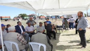 Çubuk Belediye Başkanı Demirbaş'dan hububat alım merkezine ziyaret