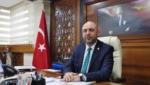 Demokrasilerde Basın Dördüncü Güçtür.