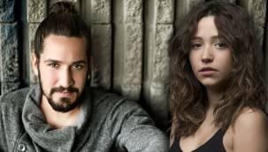 Doğukan Manço'dan Zeynep Bastık'e çok sert sahne tepkisi: Hiç mi saygın yok?