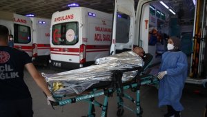 Düzce'de üzerlerine kimyasal madde sıçrayan 3 işçi ağır yaralandı