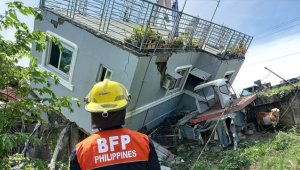 Filipinler'de 7 büyüklüğünde deprem meydana geldi