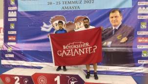 Gaziantep Büyükşehir Spor Kulübü, Van Hatay ve Amasya'da farklı kategorilerde dereceler aldı 