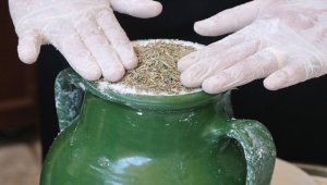 Hatay'ın tescilli peyniri, aylarca toprak altında saklanarak olgunlaştırılıyor