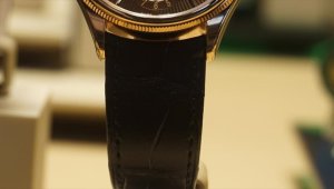 Hitler'in 'saati' açık artırmayla 1,1 milyon dolara satıldı