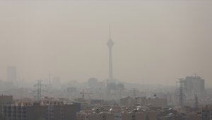 İran'da bazı okullar ve devlet kurumları hava kirliliği nedeniyle tatil edildi