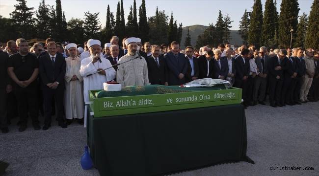 İskeçe Seçilmiş Müftüsü Ahmet Mete'nin cenazesi toprağa verildi