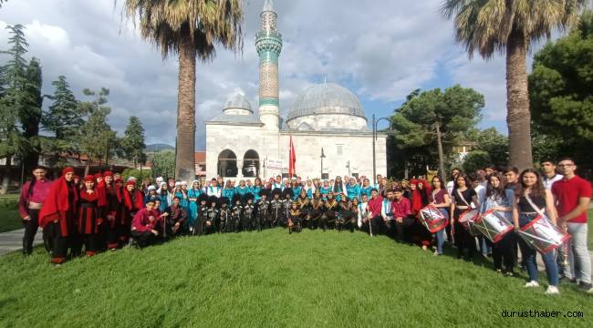 İznik'te Uluslararası Halk dansları Festivalinde Orhangazi Belediyesi Ekibinden Şov