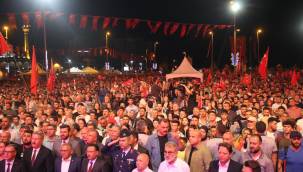 Kabakcı: ‘Gençlerle birlikte hainlere karşı duruşumuzu sergiliyoruz’