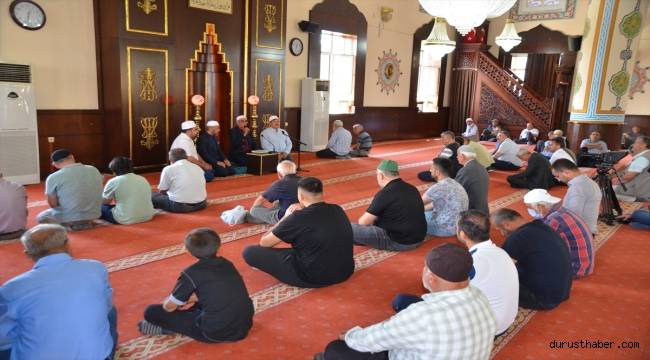 Kahramankazan'da "15 Temmuz" dolayısıyla şehitlik ziyaret edildi