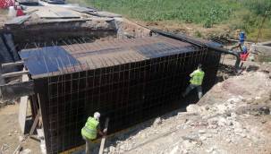 Kandıra Beyce Mahallesi’nde menfez yapılıyor