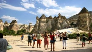 Kapadokya'daki müze ve ören yerlerini bayram tatilinde 83 bin 766 kişi ziyaret etti