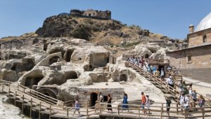 Kayaşehir'de ziyaretçi yoğunluğu yaşandı