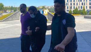 Kayseri'de 150 bin liralık kablo çalan hırsız, polisten kaçamadı